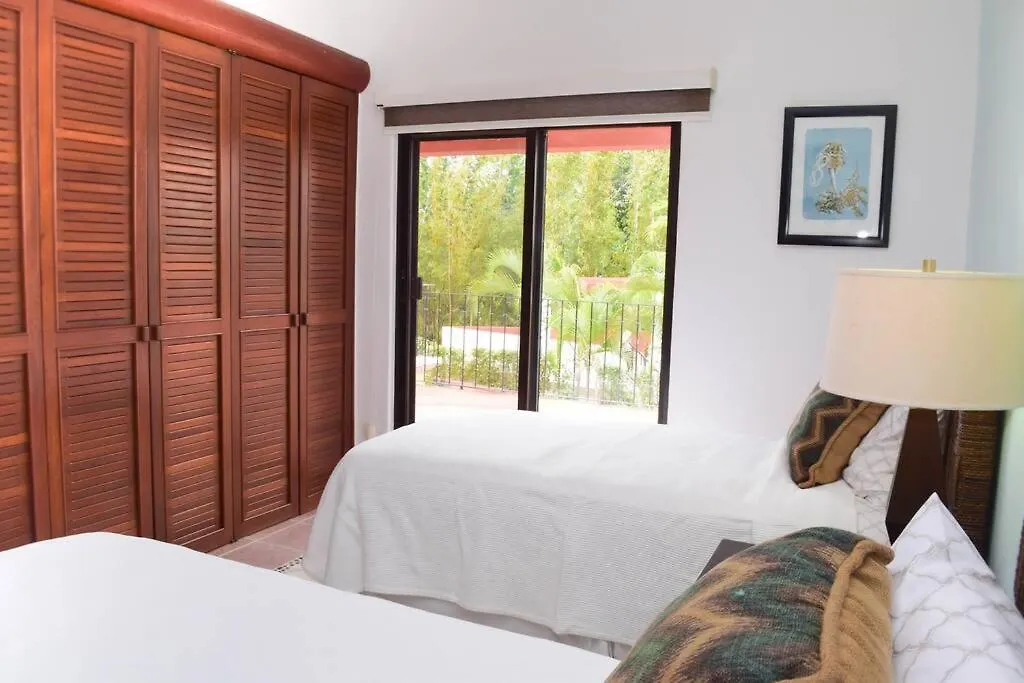 Villa Familiar En Exclusivo Condominio Playacar Playa del Carmen Mexico